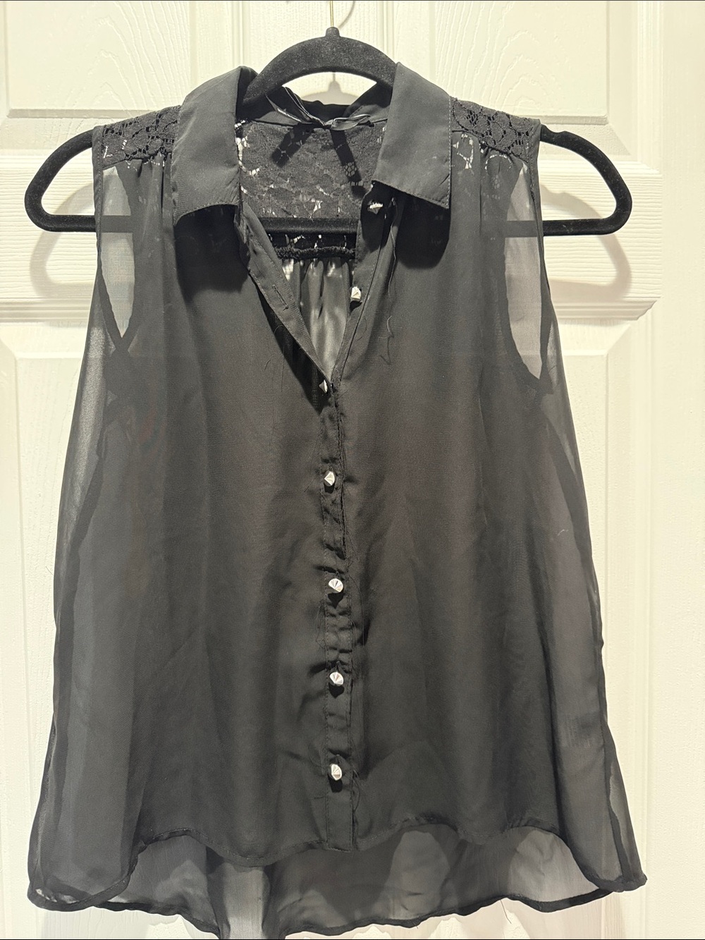 Black Sleeveless Button-Front Lace Yoke Blouse